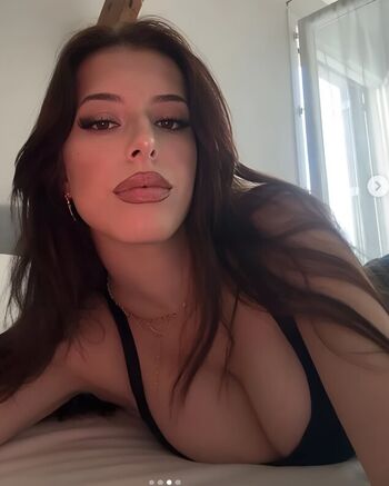 Full leaked Flavie chl private photo