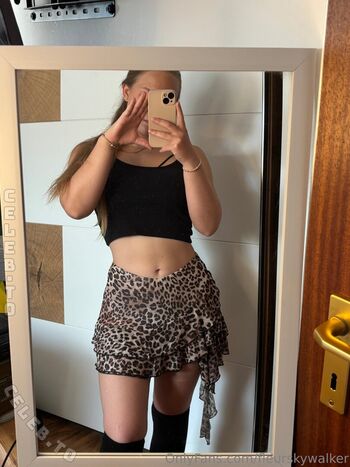 Full leaked Fleurskywalker private photo