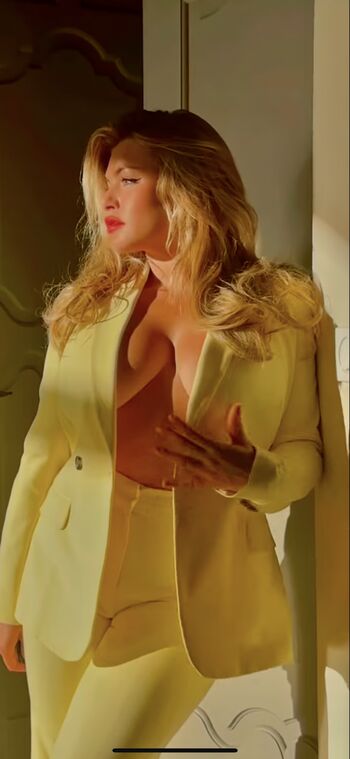 Full leaked Fliss rowbotham private photo