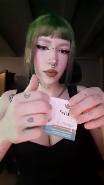 Full leaked Flodaasmr private photo