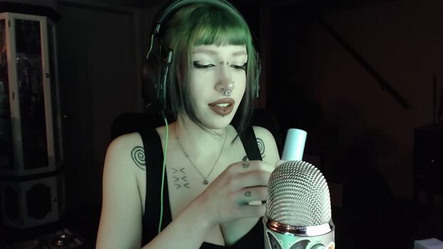 Full leaked Flodaasmr page private photo