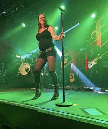 Full leaked Floor jansen private photo