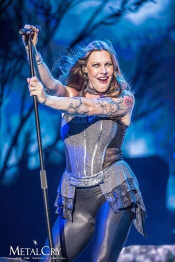 Full leaked Floor jansen private photo