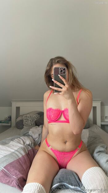 Full leaked Florawantsfun private photo