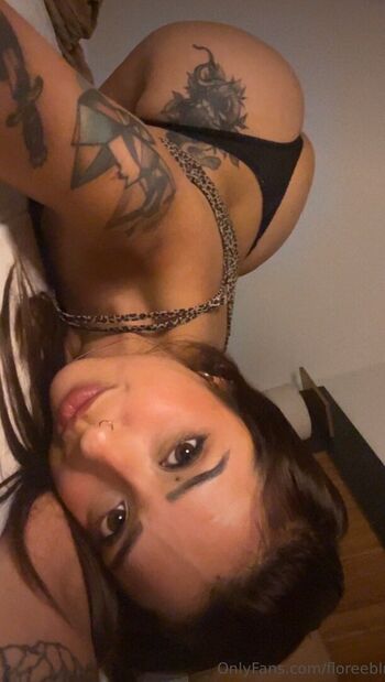 Full leaked Floreedln private photo