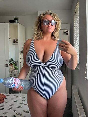 Full leaked Florence clara private photo