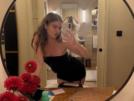 Full leaked Florence hunt private photo