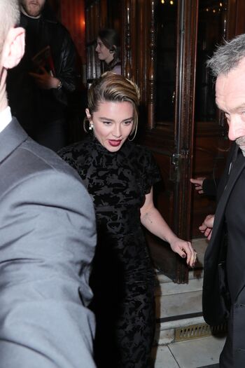 Full leaked Florence pugh  page private photo