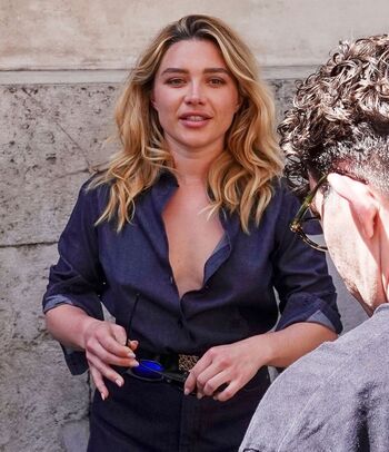 Full leaked Florence pugh private photo
