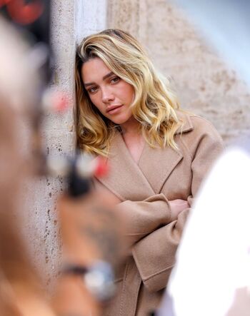 Full leaked Florence pugh private photo
