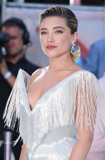 Full leaked Florence pugh private photo