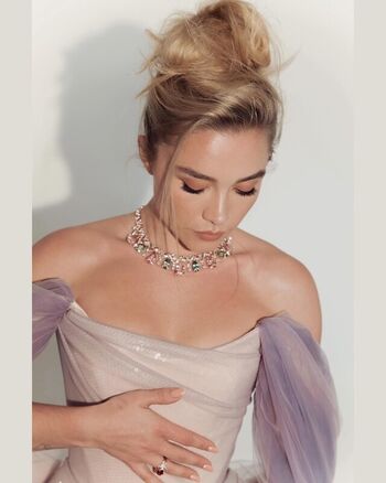 Full leaked Florence pugh private photo