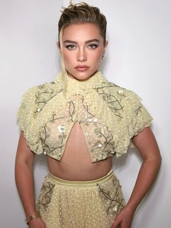 Full leaked Florence pugh private photo