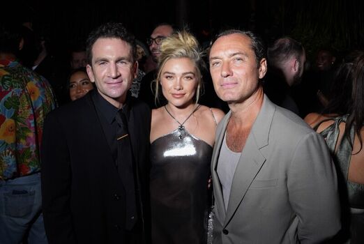Full leaked Florence pugh private photo
