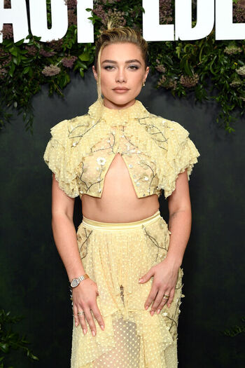Full leaked Florence pugh private photo
