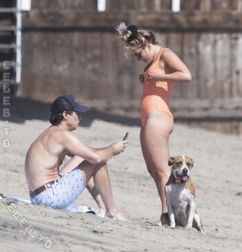 Full leaked Florence pugh page private photo