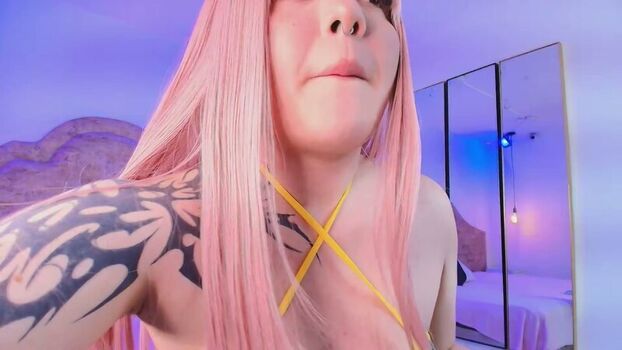 Full leaked Fluffy bubble page private photo