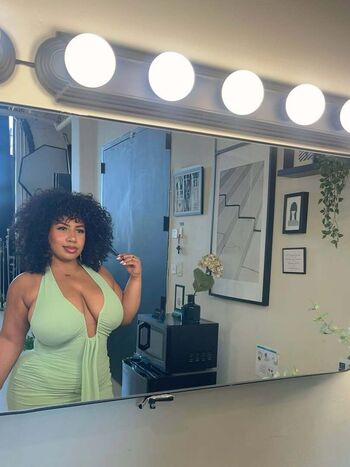 forevercurlybri