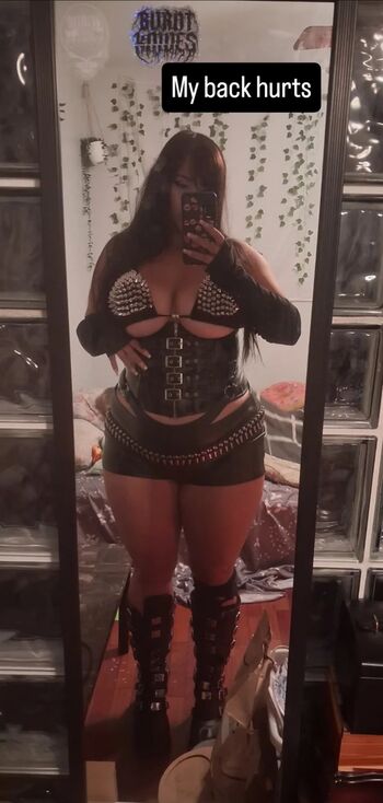 Full leaked Foxeybae private photo