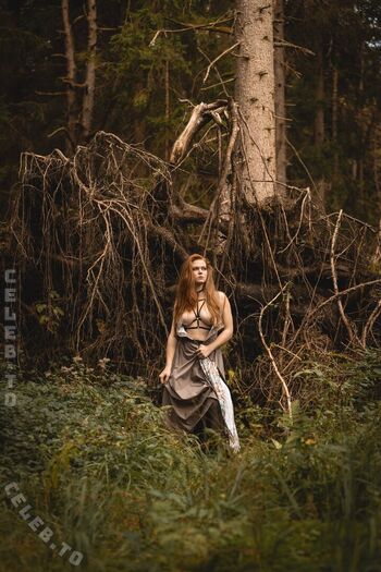 Full leaked Foxydirndl private photo