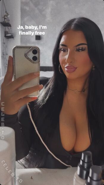 Full leaked Foxyone offziell private photo