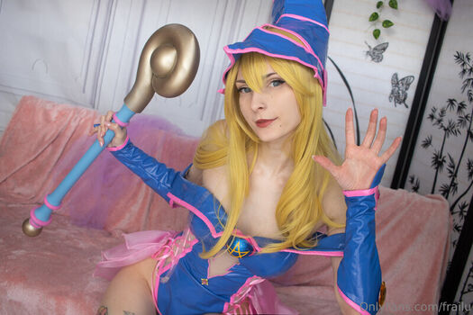Full leaked Frailu private photo
