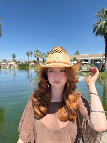 Full leaked Francesca capaldi private photo