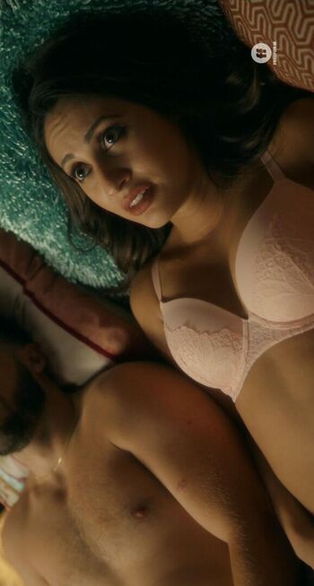 Francia Raisa