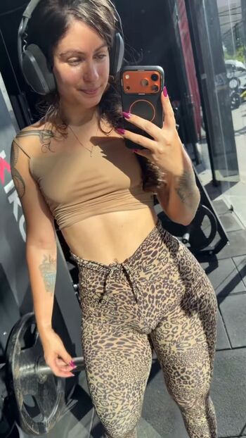 Full leaked Frandemilhoess private photo
