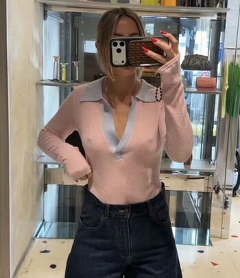 Full leaked Frankie bridge private photo