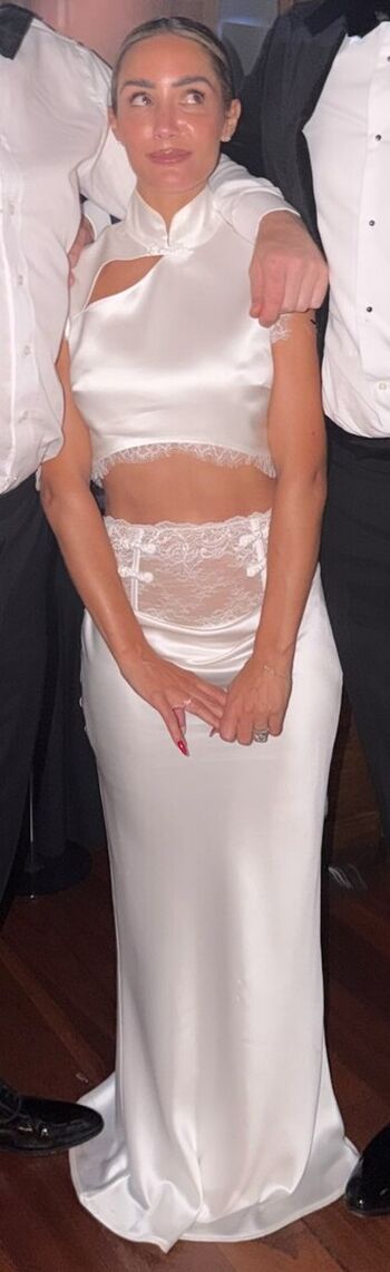 Full leaked Frankie bridge private photo