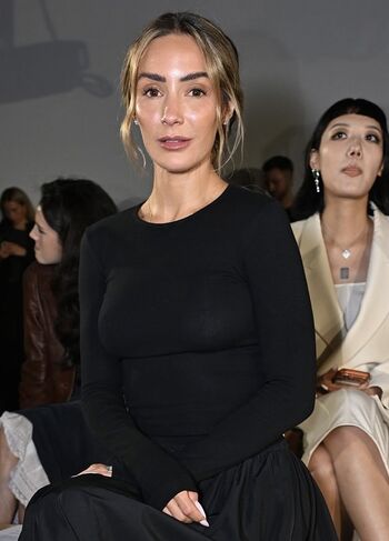 Full leaked Frankie bridge private photo