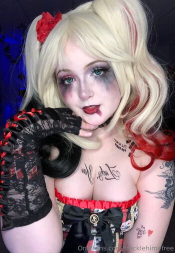 Full leaked Frecklehimefree private photo