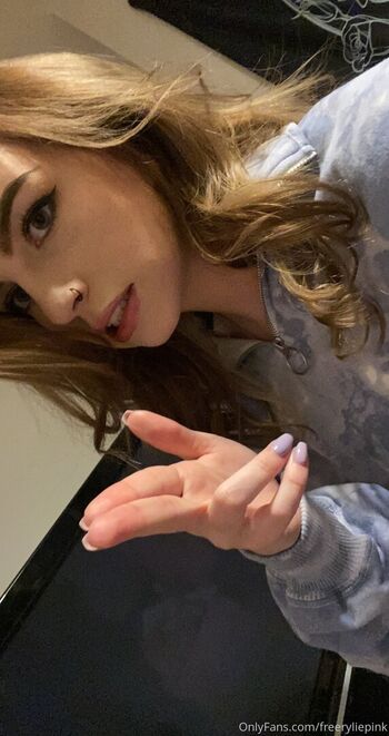 Full leaked Freeryliepink private photo