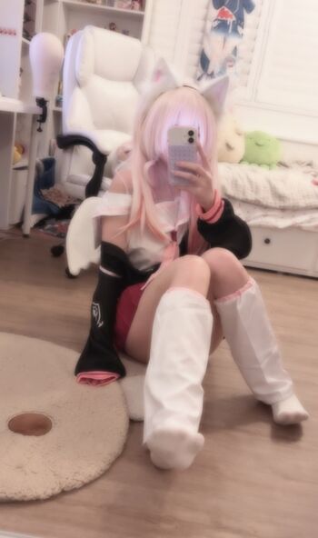 Full leaked Frenchybread private photo