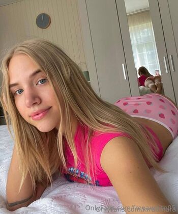 Full leaked Freyawhite private photo