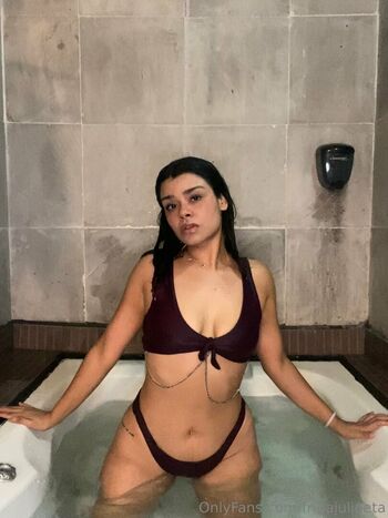 Full leaked Frida julieta page private photo