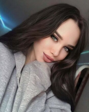 Full leaked Frollkina private photo