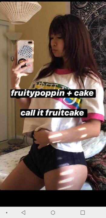 Full leaked Fruitypoppin private photo