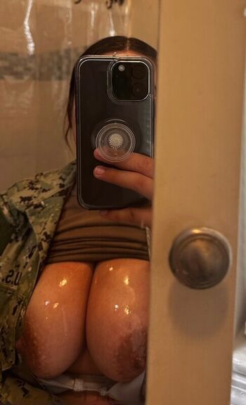 Full leaked Fuegomamas private photo