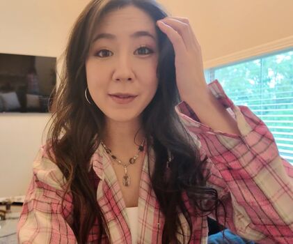 Full leaked Fuslie page private photo