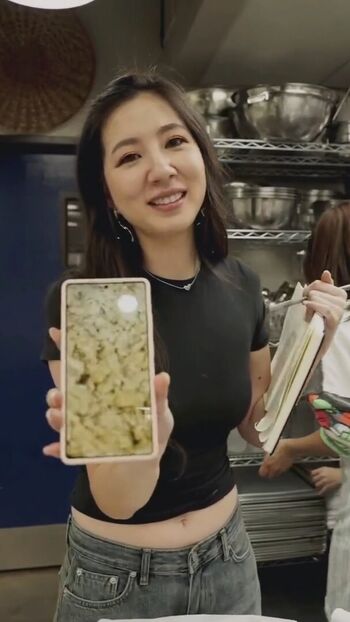 Full leaked Fuslie private photo