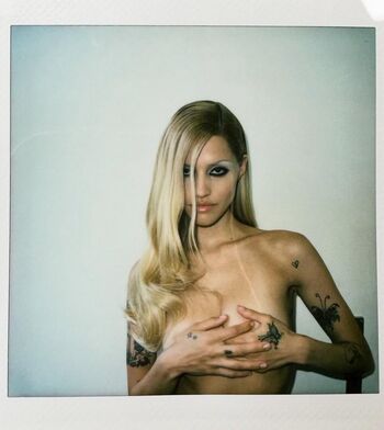 Full leaked Gabbriette private photo