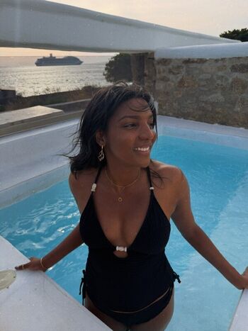 Full leaked Gabriella bell private photo