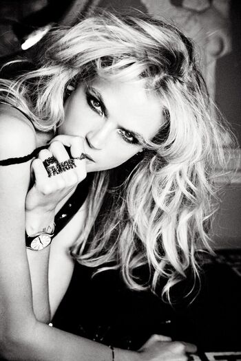 Full leaked Gabriella wilde private photo