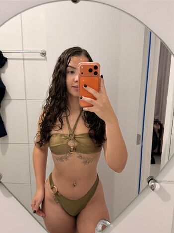 Full leaked Gabriely castro private photo