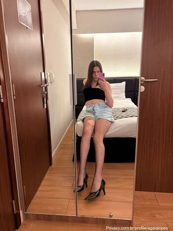 Full leaked Gaia lopes private photo