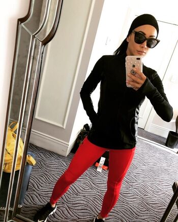 Full leaked Gail kim private photo