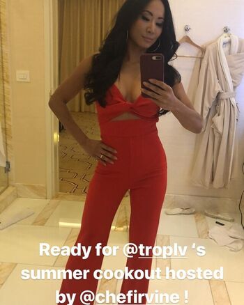 Full leaked Gail kim private photo