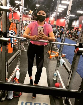 Full leaked Gail kim private photo